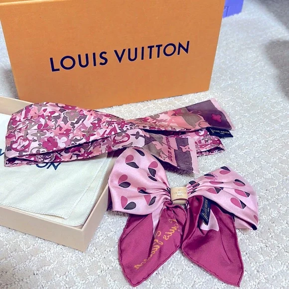 Louis Vuitton scarf - Special Edition - Neck Bow with leather